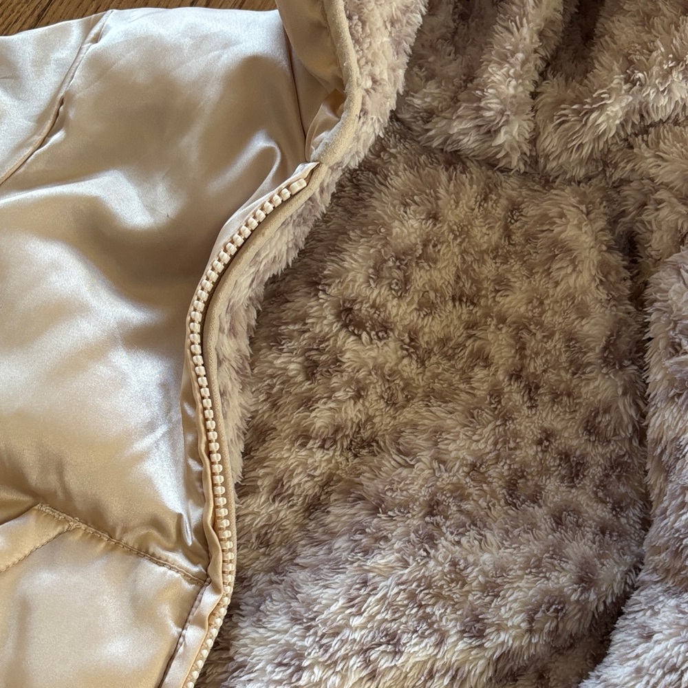 Reversible Hooded Toddler Coat - Pink Champagne & Light Purple leopard print - Picture 7 of 8